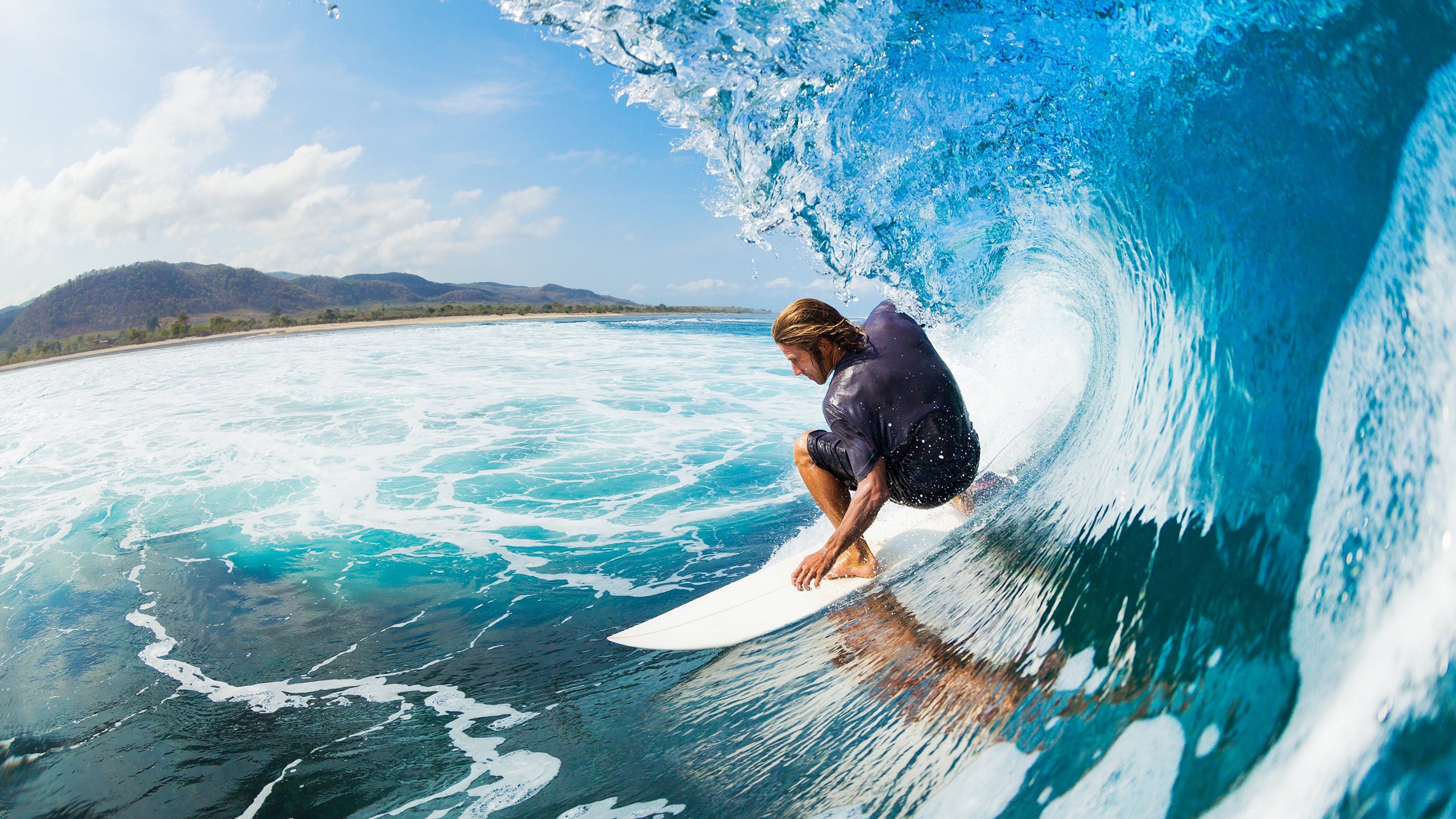 《堡垒之夜》“未来光影”赛季上线，奇幻创意等你发掘！